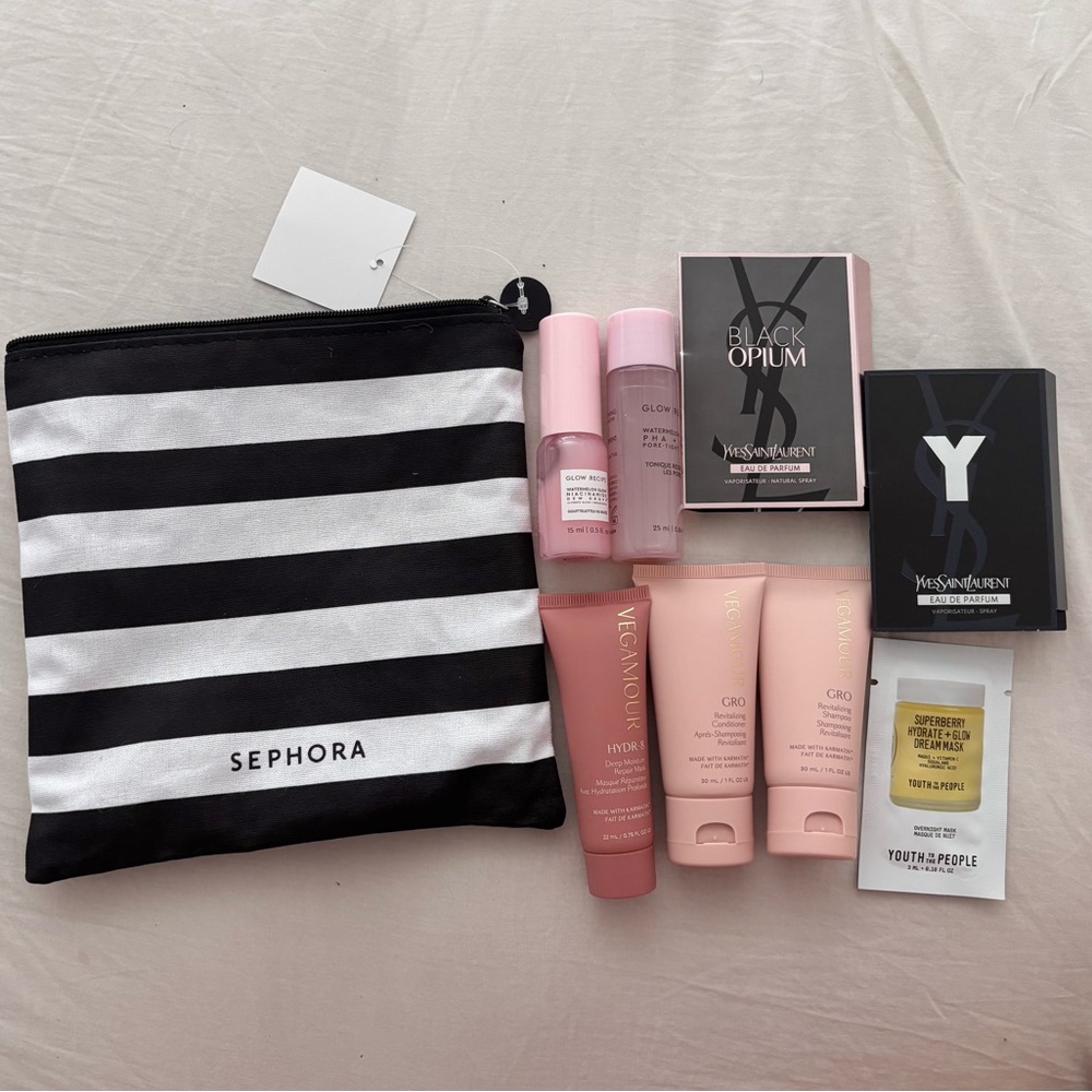 Sephora Zip Pouch with Samples (in-store offer)